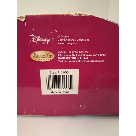 DISNEY BRASS KEY CINDERELLA W/ SLIPPER PORCELAIN KEEPSAKE DOLL NIB 16" 2004 - Picture 9 of 10